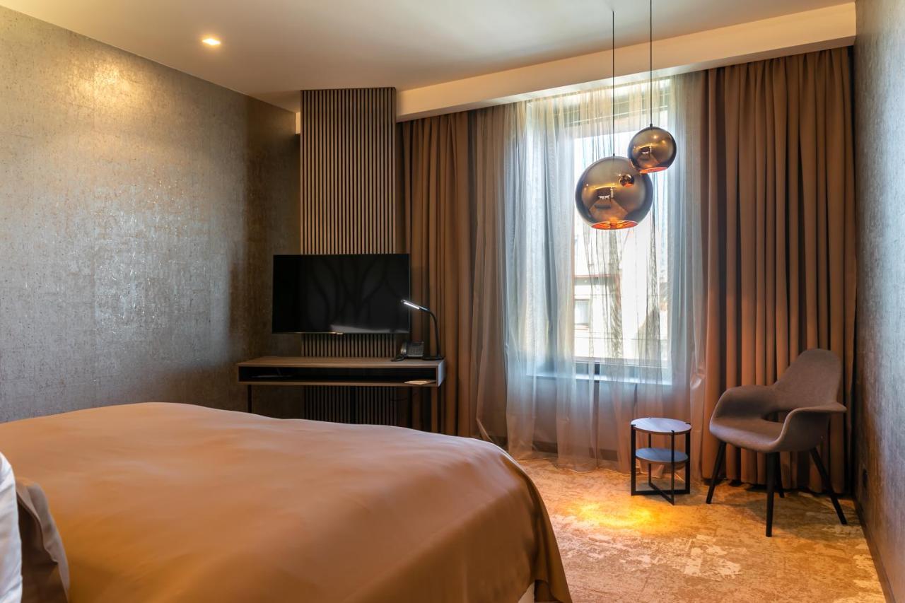 Theatre Hotel Ołomuniec Zewnętrze zdjęcie